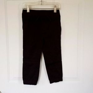 Girls size 4 Garanimals Capri pants. NWOT